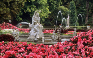 Waddesdon Manor Gardens, Buckinghamshire, England | Immaculate N